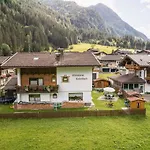 Gaesteheim Kroessbach * ניוסטיפט אים סטובאיטל