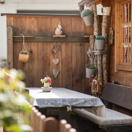 Gaesteheim Kroessbach ניוסטיפט אים סטובאיטל