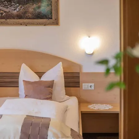 Gaesteheim Kroessbach